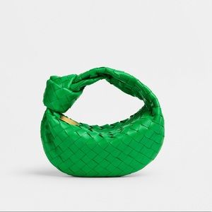 Bottega Veneta | Mini Jodie Hobo Bag | Parakeet Green | 🍀💚🦜